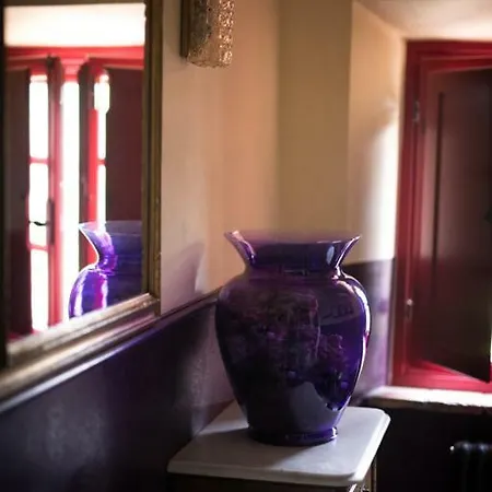 La Canonica Di Nusenna Bed & Breakfast