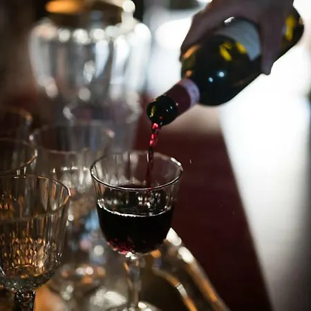 فندق مبيت وإفطار La Canonica Di Nusenna 3*